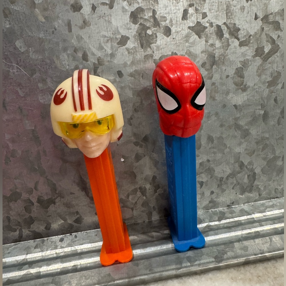 Vintage Pez dispensers. Luke skywalker and spiderman.